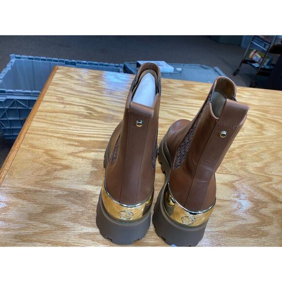 Michael Kors MK Chelsea Boots Women's 8.5 M Brown Leather Slip On Round Toe S24 - Picture 5 of 8